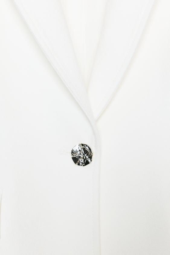Zara Fitted Blazer with Pronounced Shoulders (Burgundy)