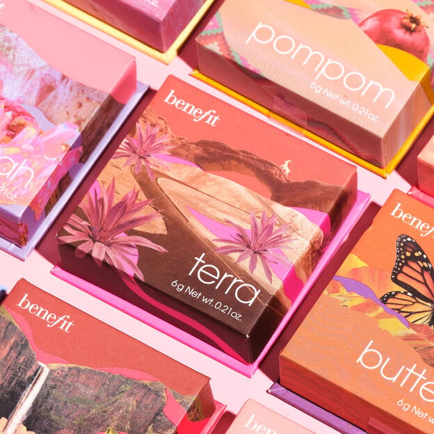 Benefit Golden Brick-Red Blush