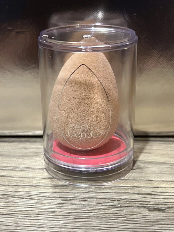 Beautyblender Wet Squeeze Bounce Sponge