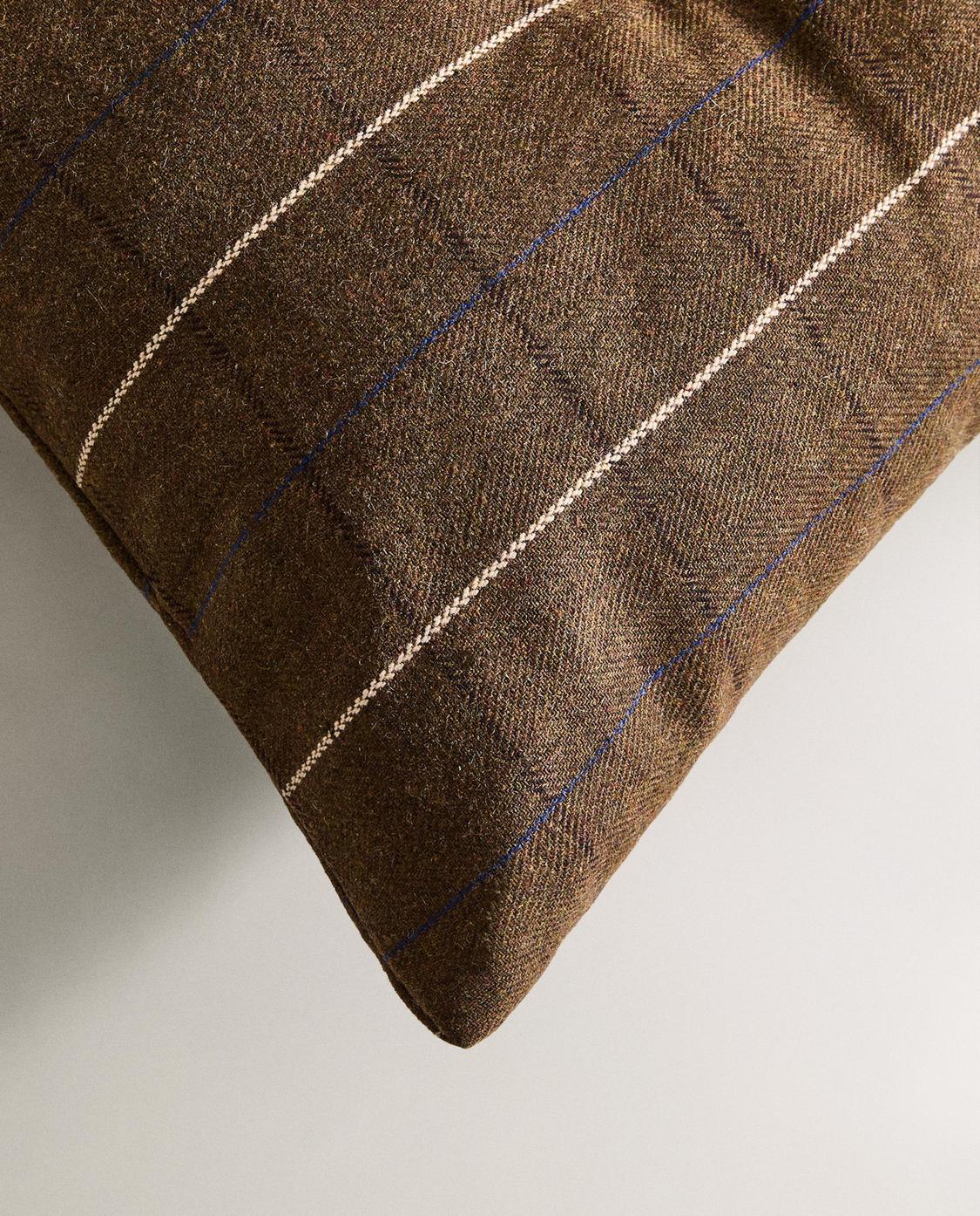 Zara Home Removable Pet Floor Cushion