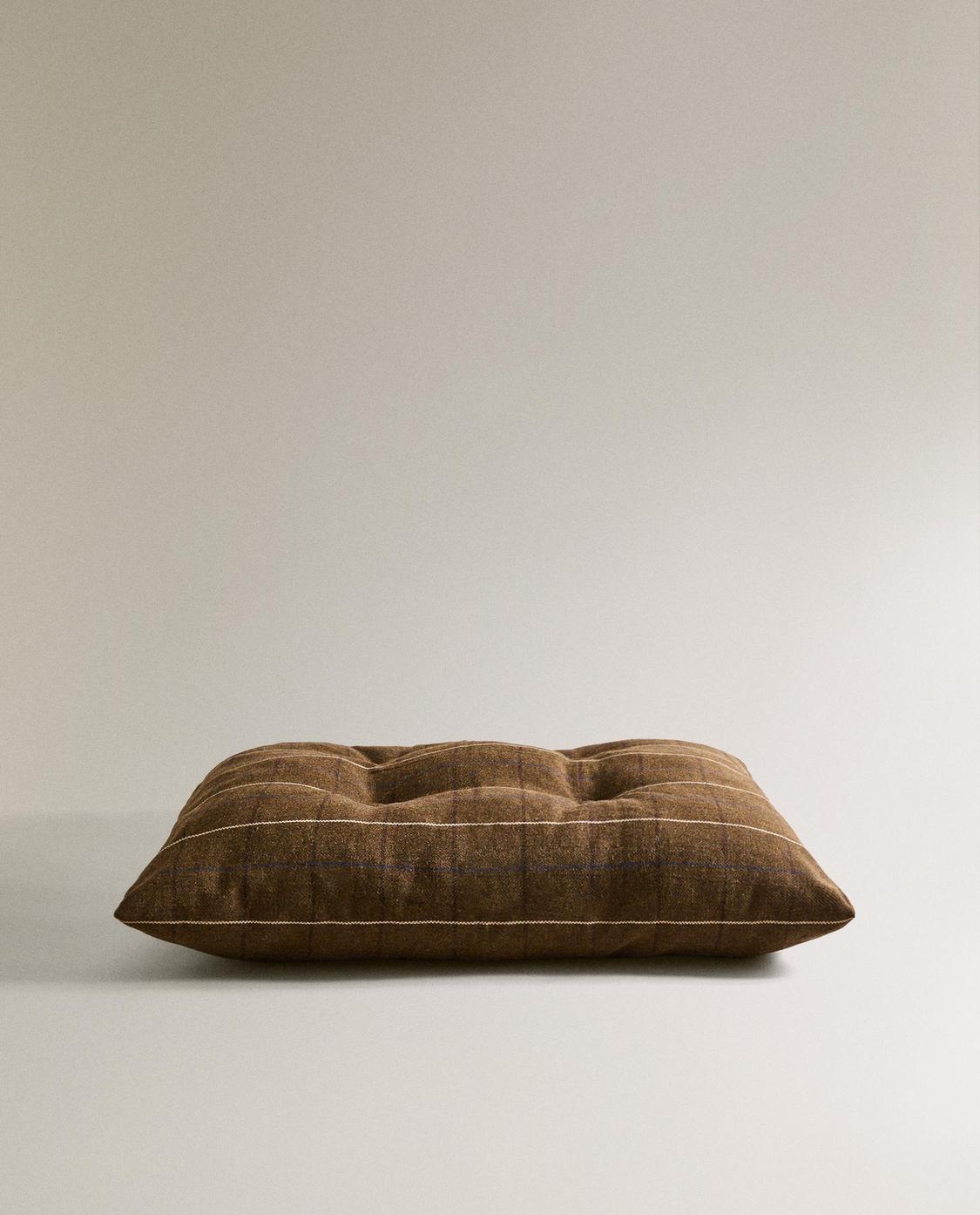 Zara Home Removable Pet Floor Cushion