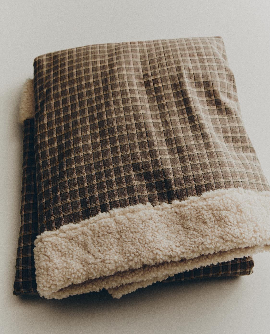 Zara Home Check Pet Throw