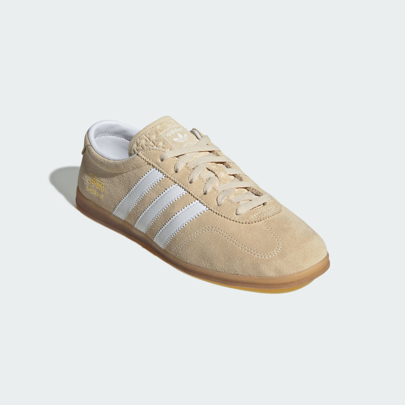 adidas Originals Gazelle Lo Pro Sneakers (Beige/White)