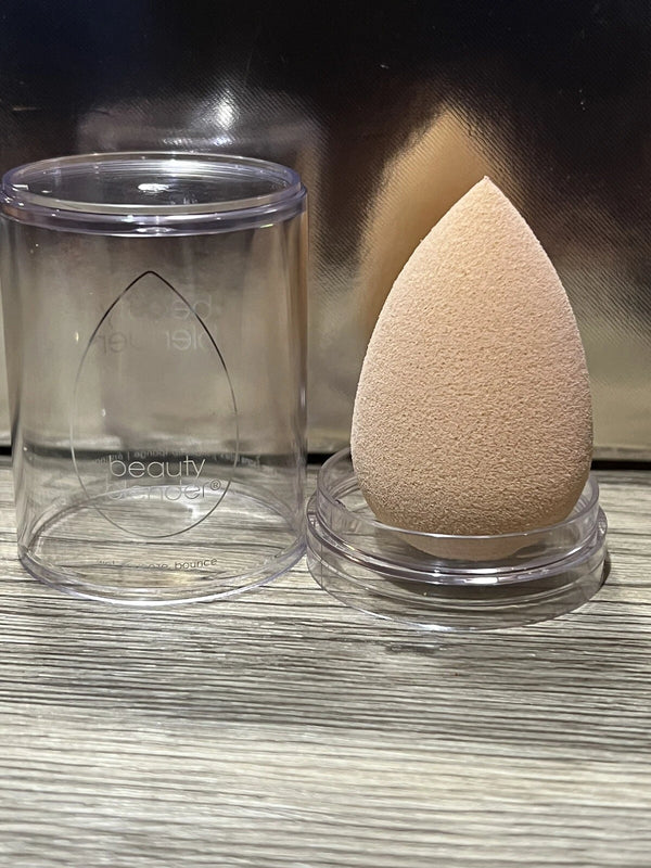 Beautyblender Wet Squeeze Bounce Sponge